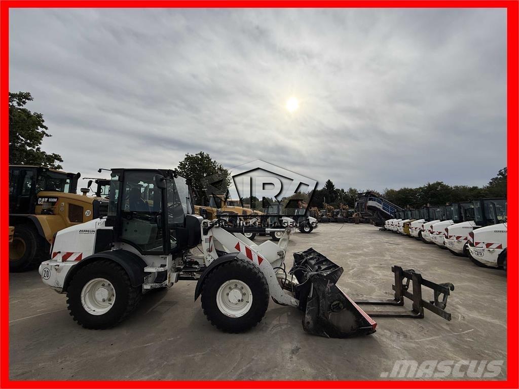 CAT 908M Pale gommate