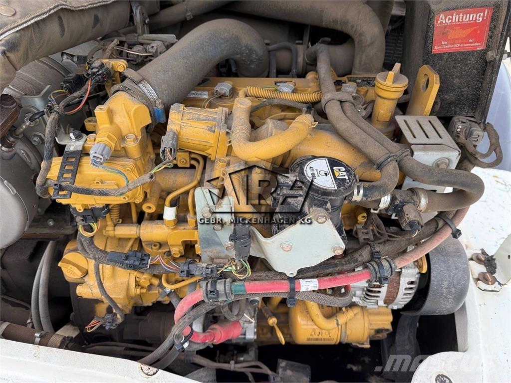 CAT 908M Pale gommate