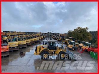 CAT 966M XE Pale gommate