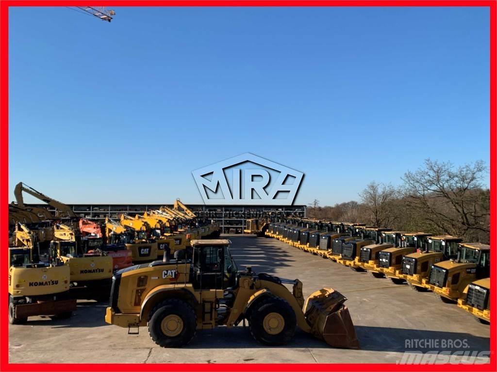 CAT 980M Pale gommate