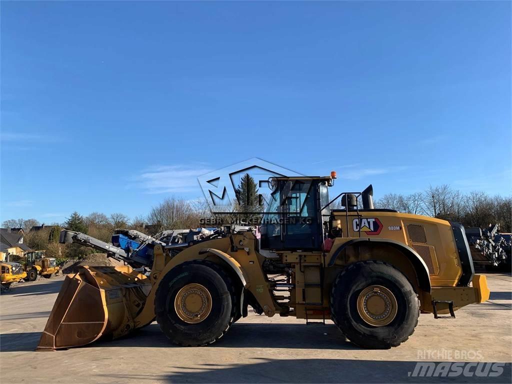 CAT 980M Pale gommate