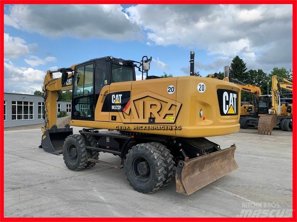 CAT M322 F Escavatori gommati