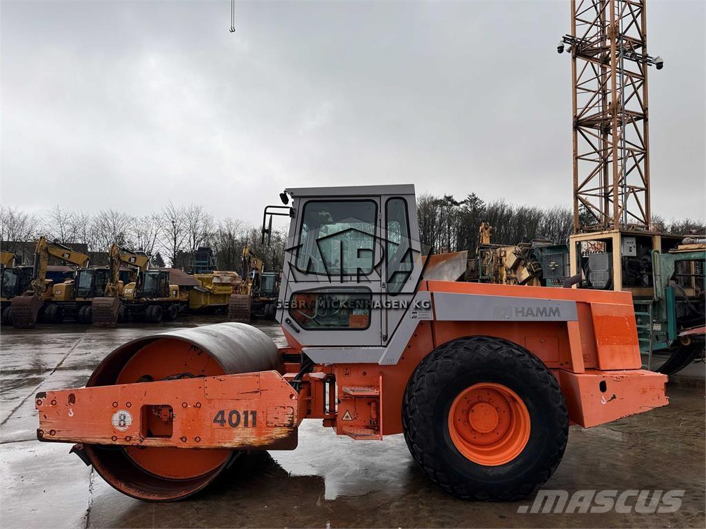 Hamm 4011 D Rulli monotamburo
