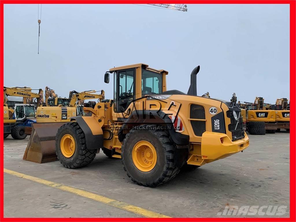 Volvo L 120 G Pale gommate