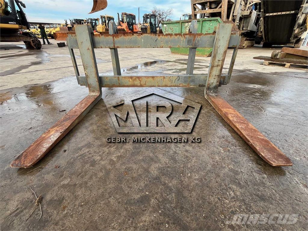 Volvo SW / L90 Forche