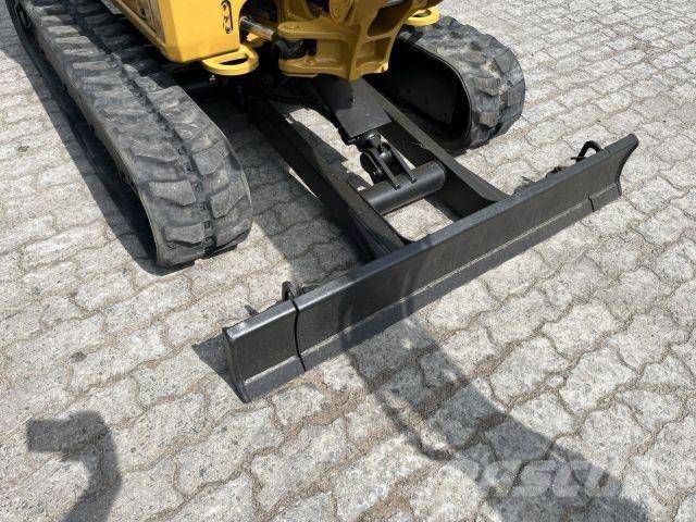CAT 302 CR Costruzioni - Altro