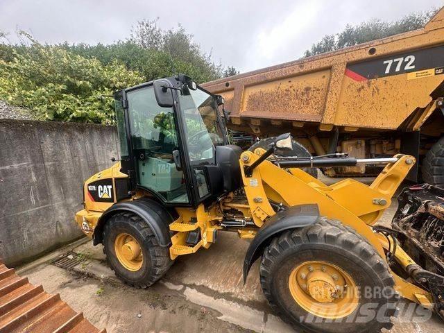 CAT 907 H2 Pale gommate
