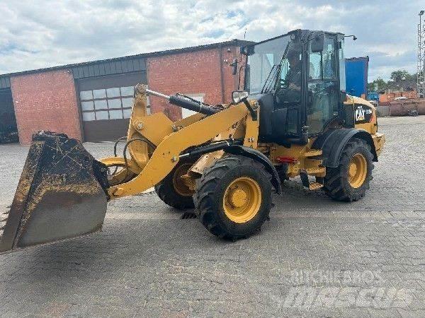 CAT 908 Pale gommate
