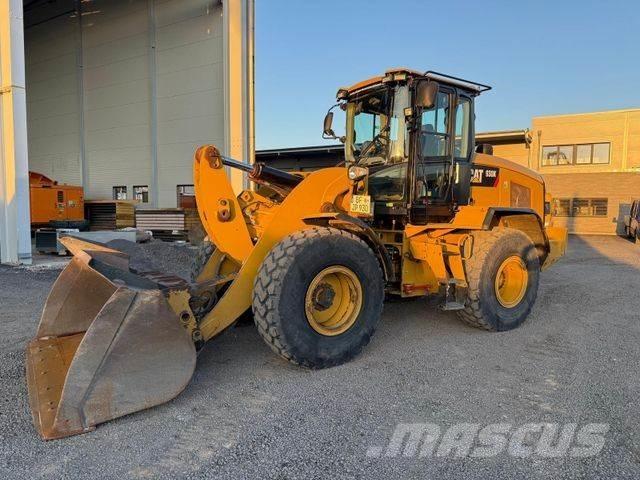 CAT 930 K Radlader Pale gommate
