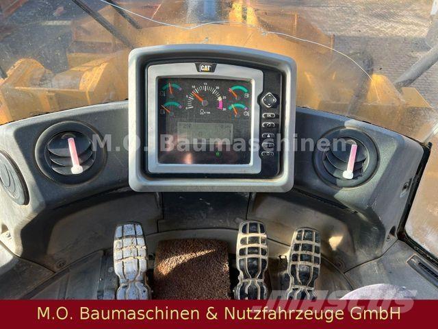 CAT 972 K / AC / ZSA / Pale gommate