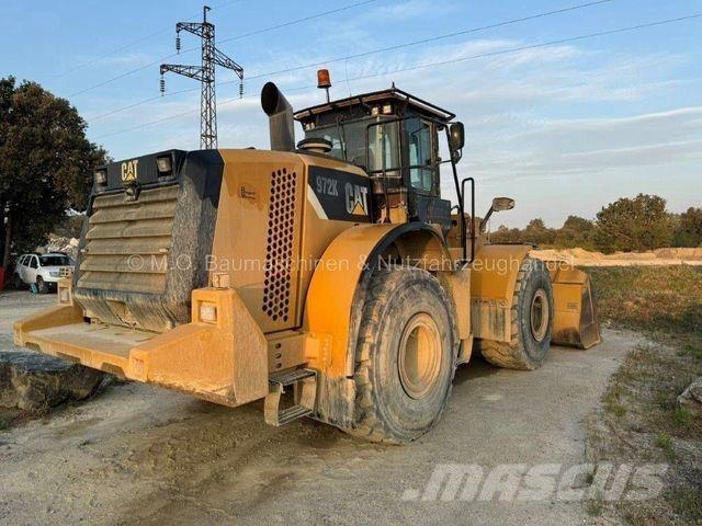CAT 972K Pale gommate