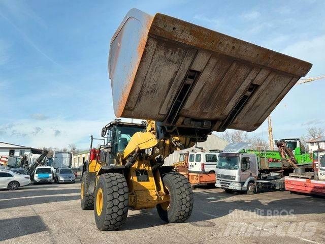 CAT 972MXE Pale gommate