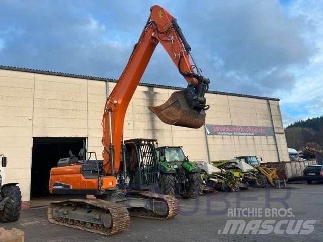 Doosan DX 225 LC-5 Escavatori cingolati