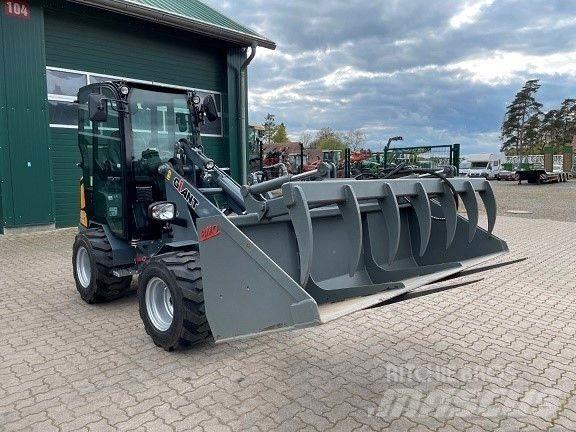 GiANT G2200 HD Pale gommate