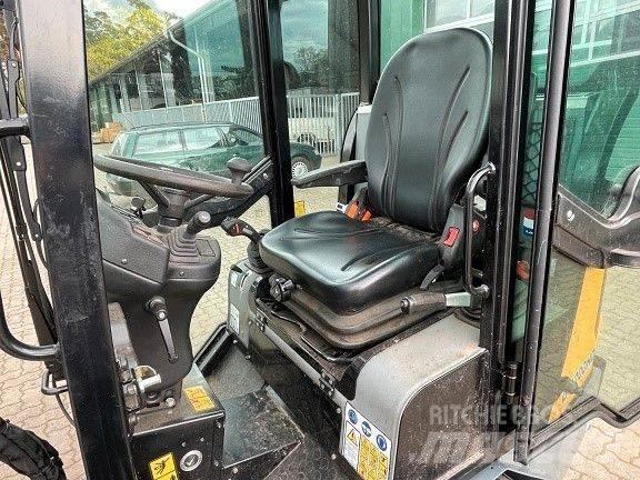 GiANT G2200 HD Pale gommate