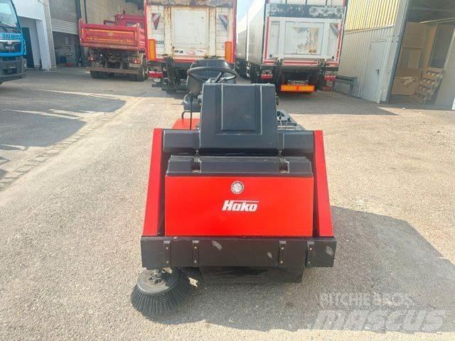 Hako JONAS 1100D Autocarro spazzatrice