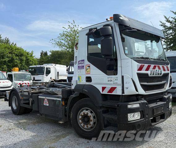Iveco Stralis 330 Camion con gancio di sollevamento