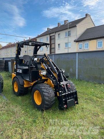 JCB 403 Pale gommate