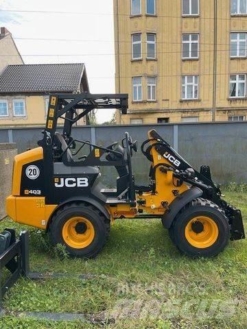 JCB 403 Pale gommate