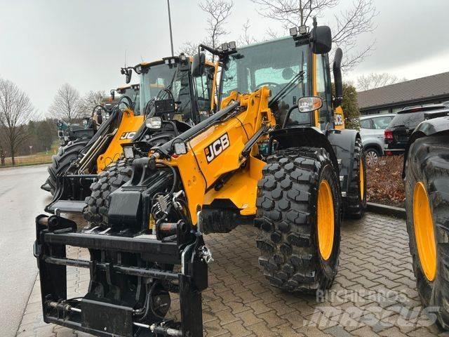 JCB TM 320 Pale gommate
