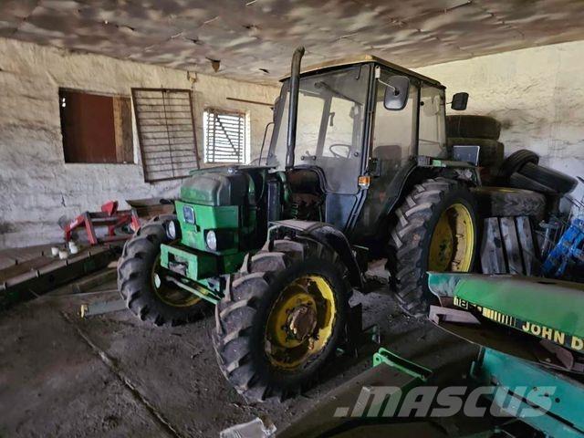 John Deere 1850 A Trattori
