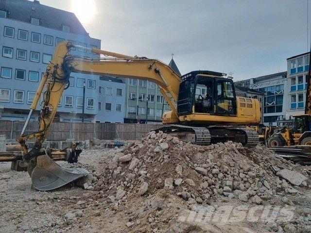 Komatsu PC210LC11 Escavatori cingolati