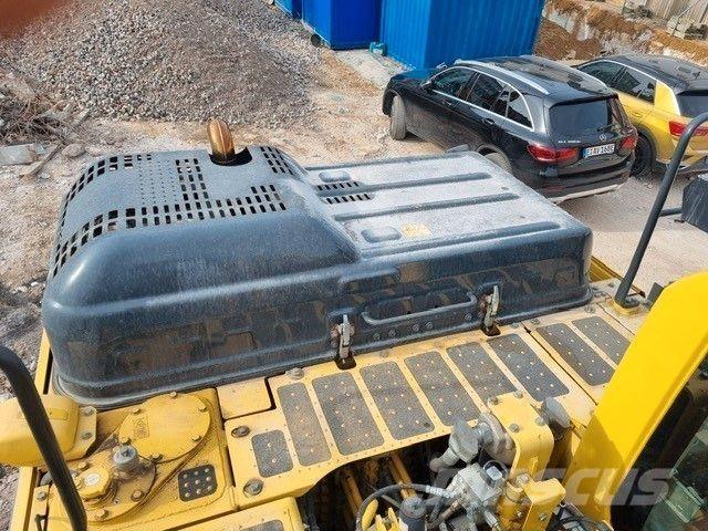 Komatsu PC210LC11 Escavatori cingolati