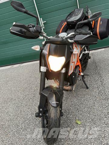 KTM 690 DUKE Camion altro