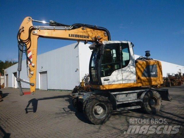 Liebherr A 914 Litr. Escavatori gommati