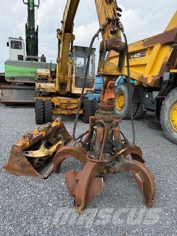 Liebherr A902 Escavatori gommati