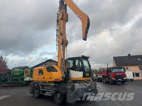 Liebherr LH26 Wheeled excavators