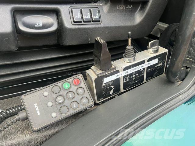 MAN TGS 26.500 Camion con gancio di sollevamento