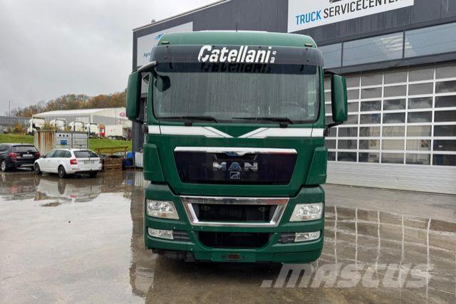 MAN TGX 26.480 6x2 Motrici centinate