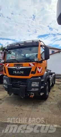 MAN Winterdienst Camion altro