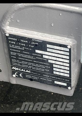 Mecalac 11 MWR Escavatori gommati