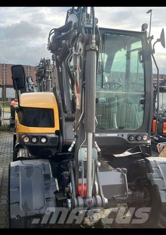 Mecalac 7 MWR Escavatori gommati