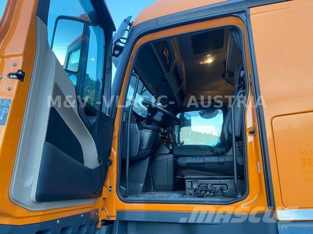 Mercedes-Benz 2542 Autocabinati