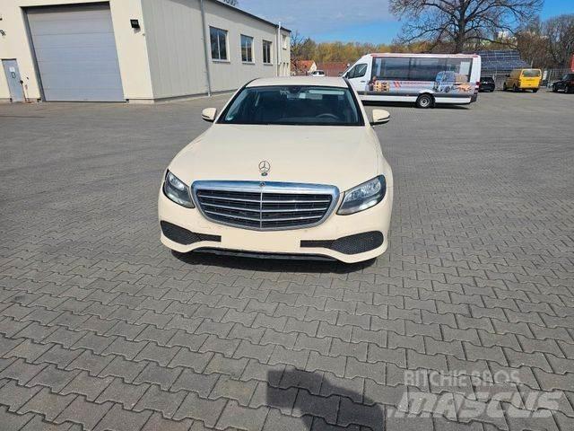 Mercedes-Benz E 200 Auto