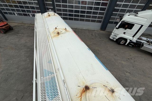 Spitzer 34m3 Semirimorchi cisterna