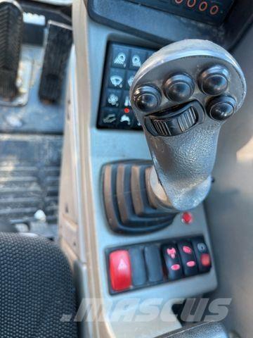 Terex TW110 Escavatori gommati