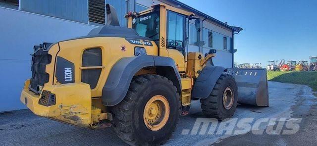 Volvo L 120 H Pale gommate