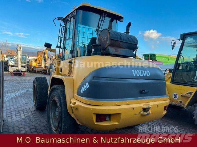 Volvo L 45 B - TP /SW / Pale gommate