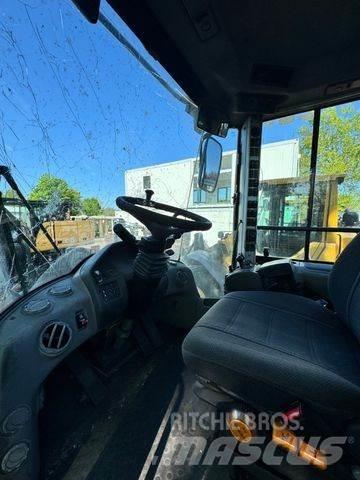 Volvo L 90 F Pale gommate