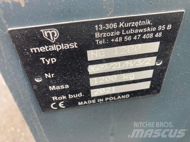  - - -  1500 KG Zavorre anteriori