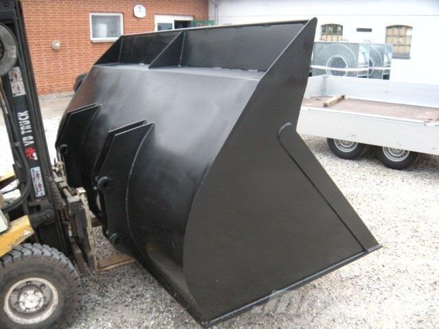  - - - kornskovl Benne