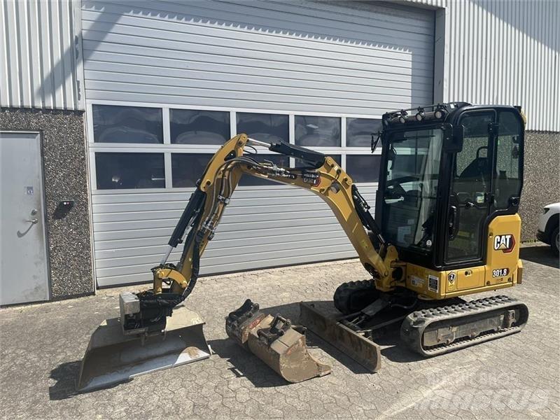 CAT 301.8 Miniescavatori