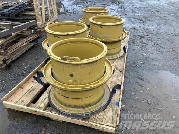 CAT 966M Pneumatici, ruote e cerchioni