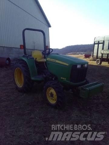 John Deere 3038E Costruzioni - Altro