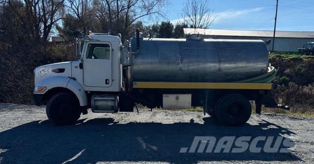 Peterbilt 335 Camion altro