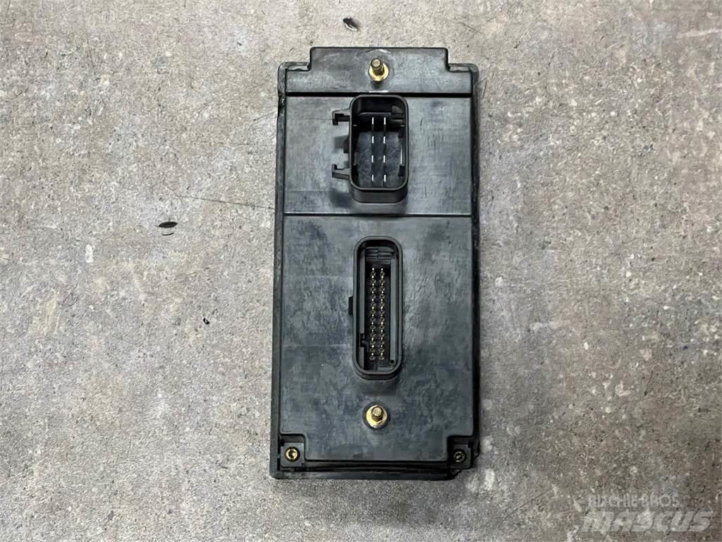 Autocar  Componenti elettroniche
